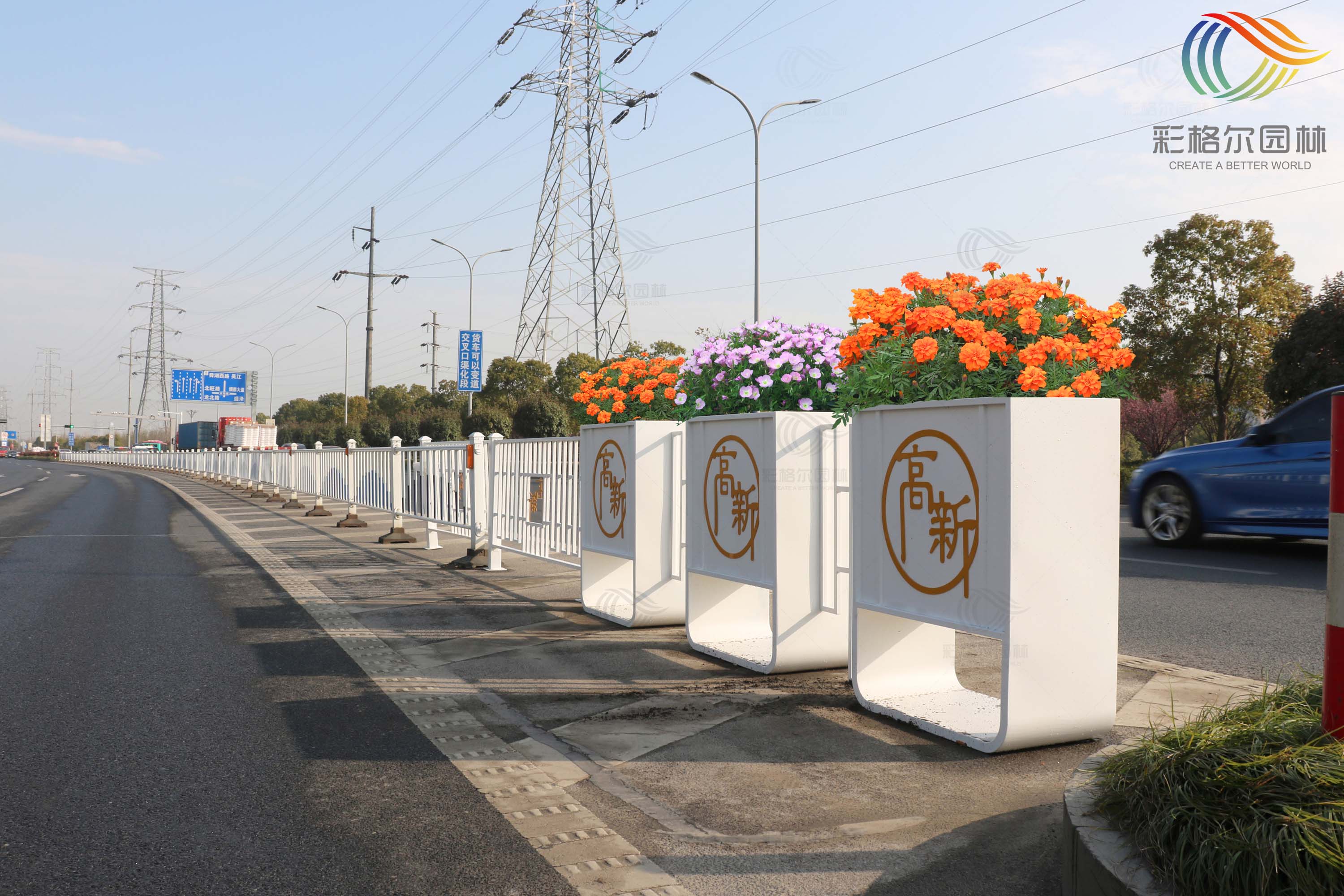 道路隔離花箱到底能夠起到哪些作用？